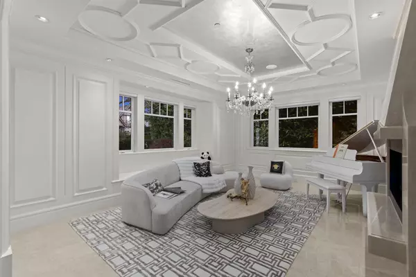 Vancouver, BC V6J 4K9,4311 Pine CRES