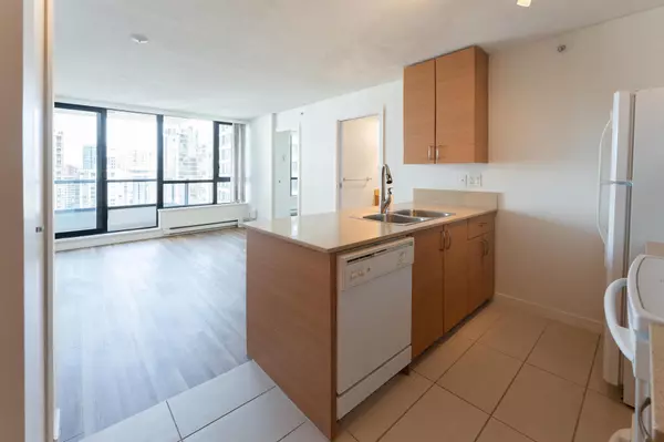 Vancouver, BC V6B 1T7,928 Homer ST #1808