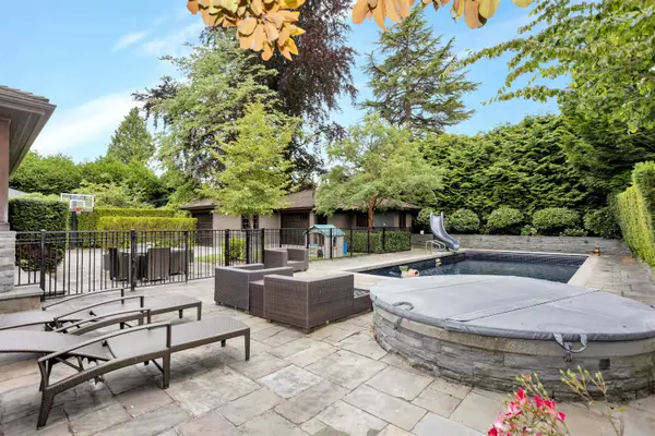 Vancouver, BC V6T 1R2,1807 Acadia RD