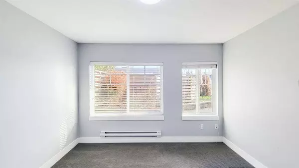 Coquitlam, BC V3B 1E8,1990 Westminster AVE #103