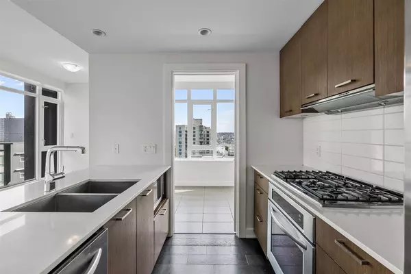 Vancouver, BC V6B 0L1,1372 Seymour ST #1503