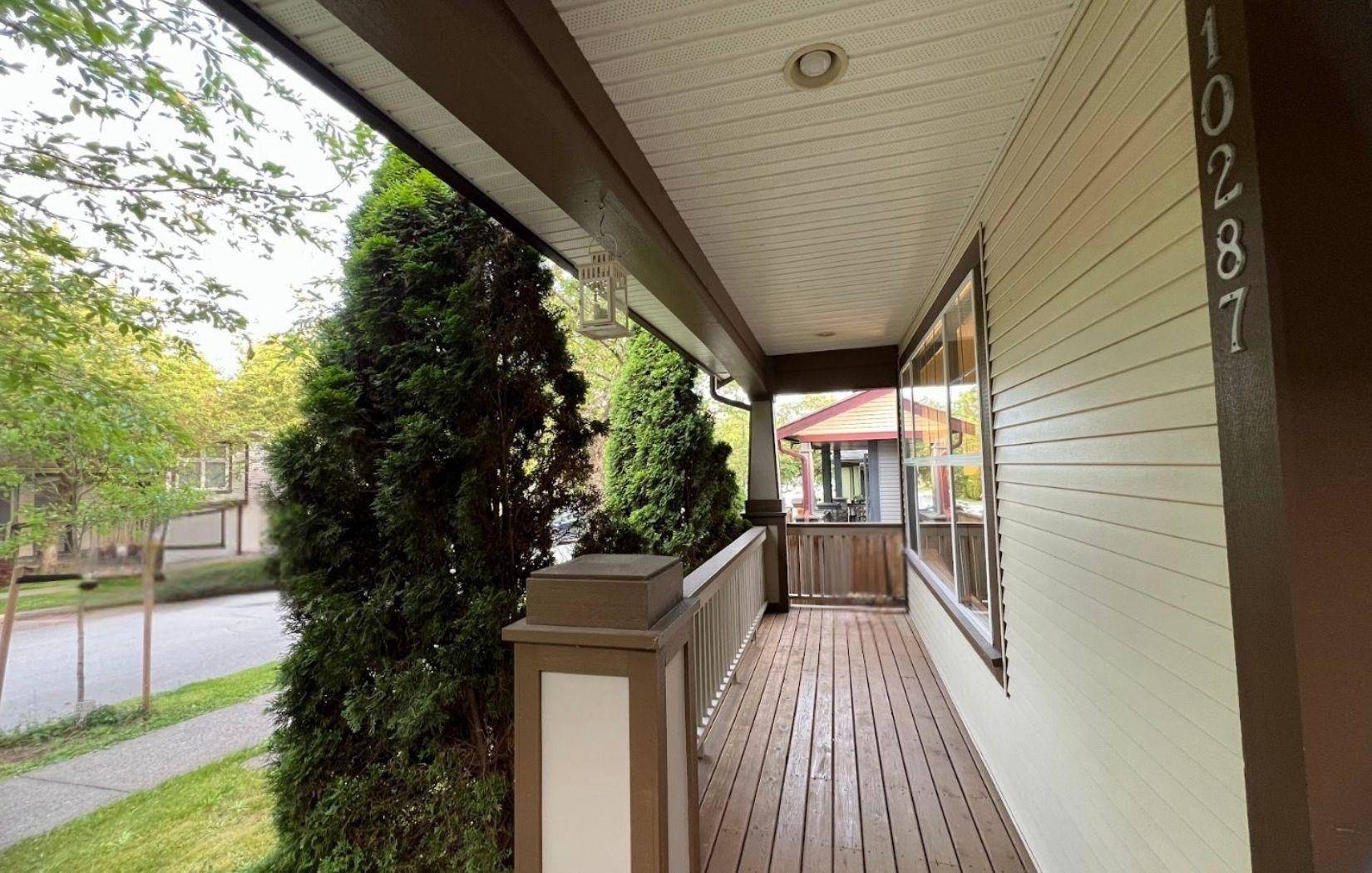 Maple Ridge, BC V2W 1Y2,10287 243 ST