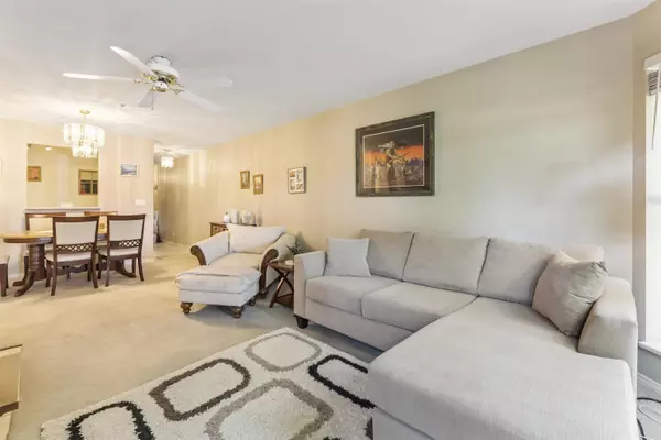 Surrey, BC V3W 1G9,7171 121 ST #110