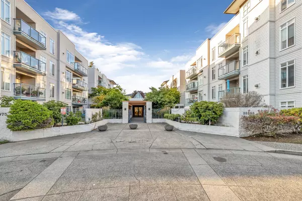 Abbotsford, BC V2T 2K7,32085 George Ferguson WAY #415