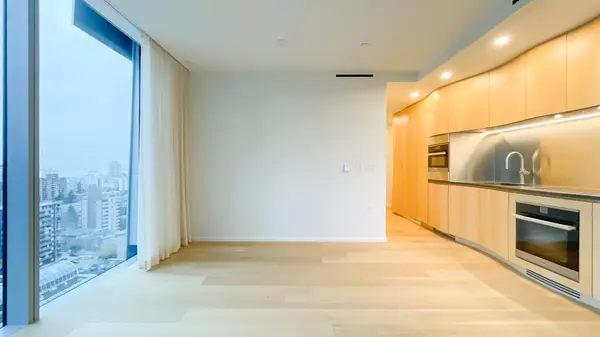 Vancouver, BC V6G 1A5,1568 Alberni ST #1904