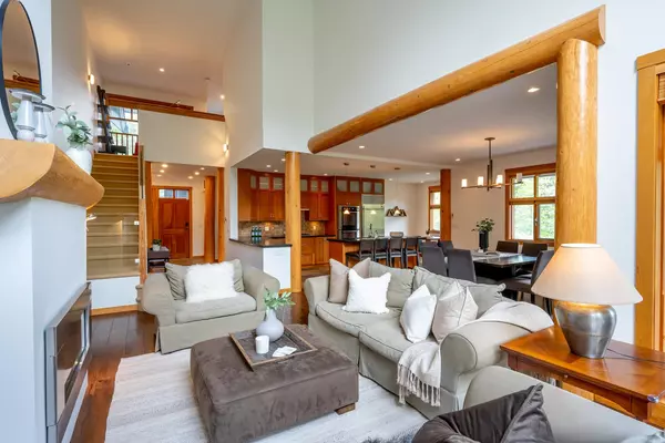 Whistler, BC V8E 1J7,8398 Glen Abbey LN