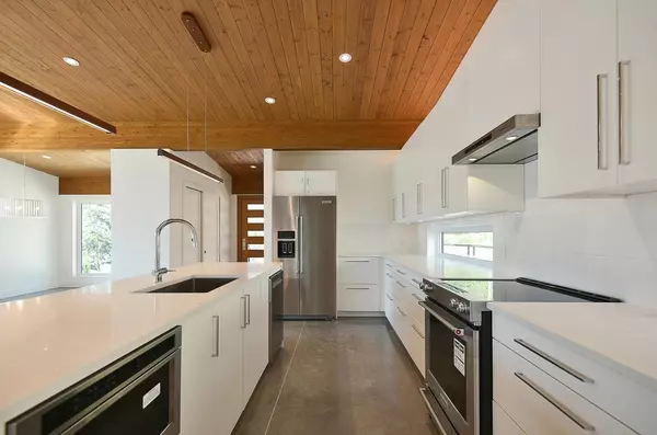 Garden Bay, BC V0N 1S1,13246 Pinehaven HTS