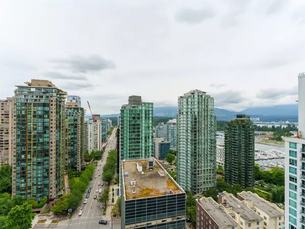 Vancouver, BC V6E 4R8,1239 W Georgia ST #2304