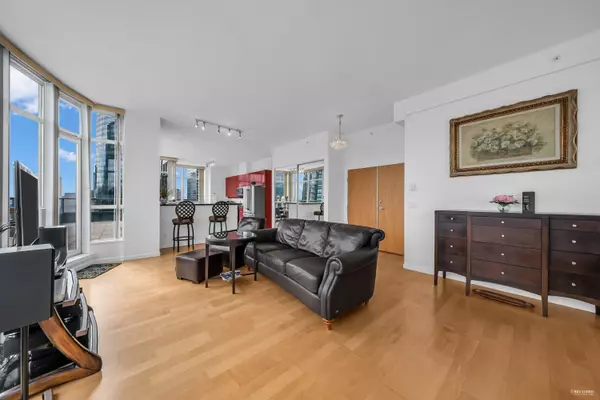 Vancouver, BC V6E 4R8,1239 W Georgia ST #3402