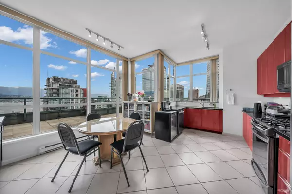 Vancouver, BC V6E 4R8,1239 W Georgia ST #3402