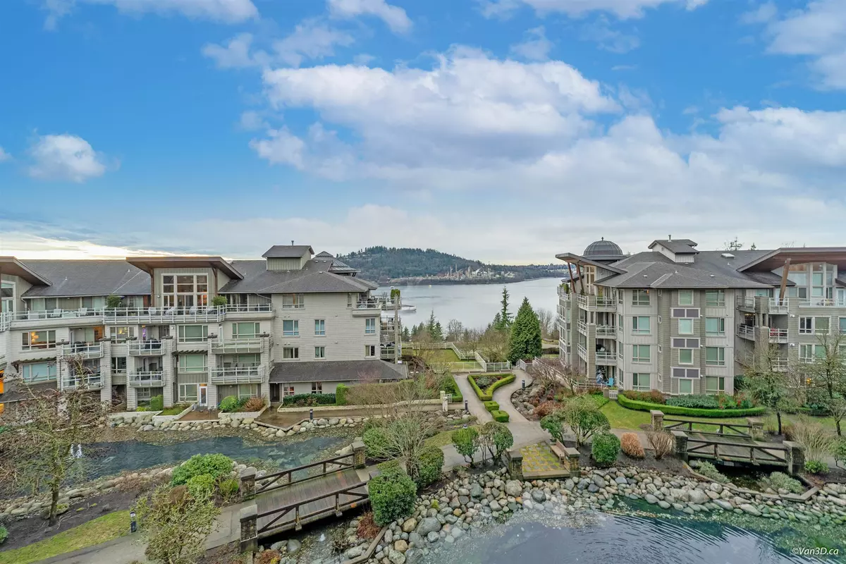 North Vancouver, BC V7G 2T2,580 Raven Woods DR #507