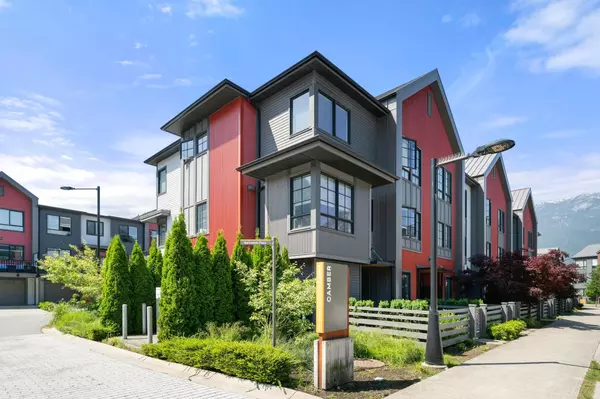 1363 Marinaside PL,  Squamish,  BC V8B 1A8