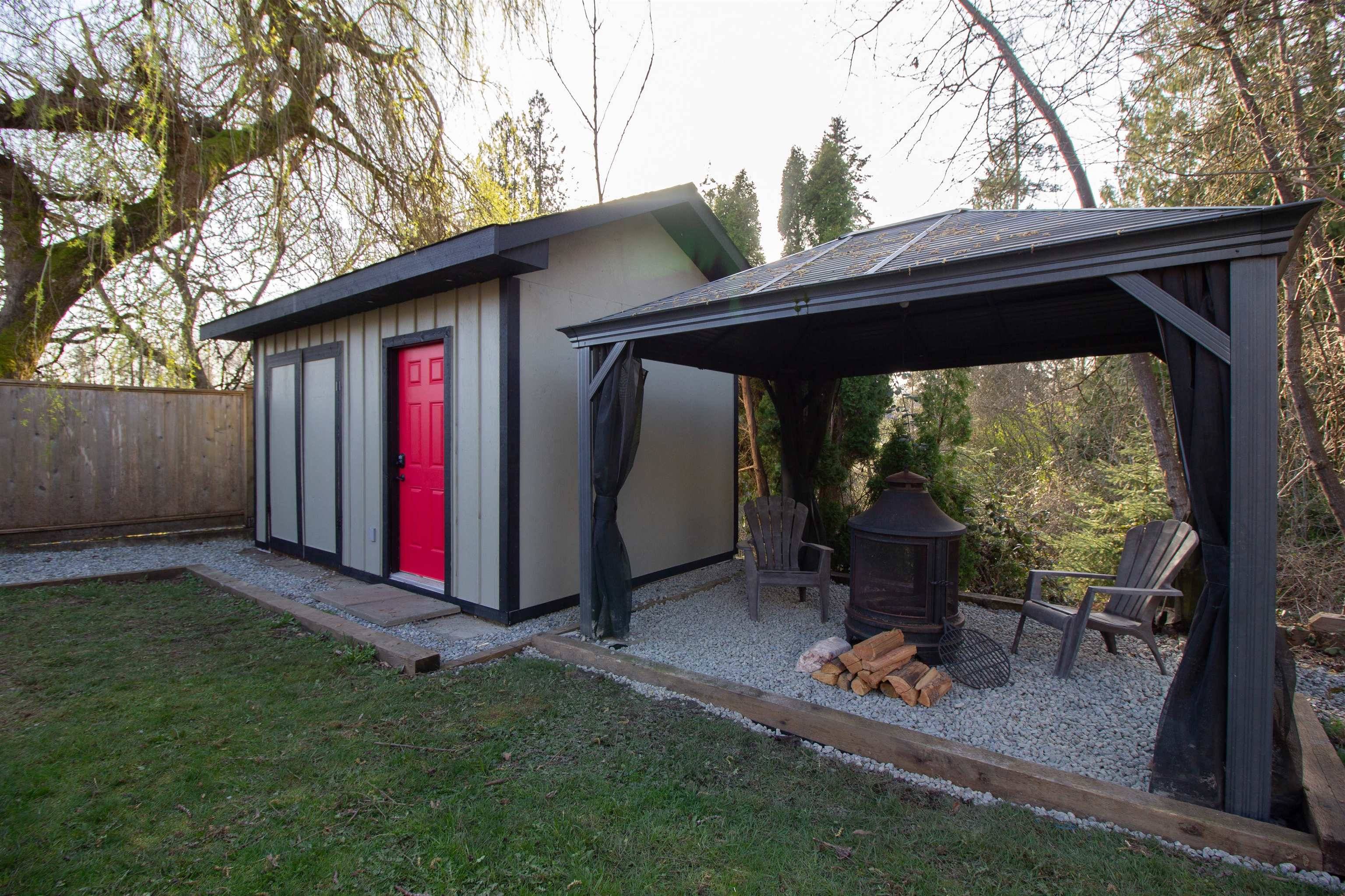 Maple Ridge, BC V2X 9P6,11279 Harrison ST