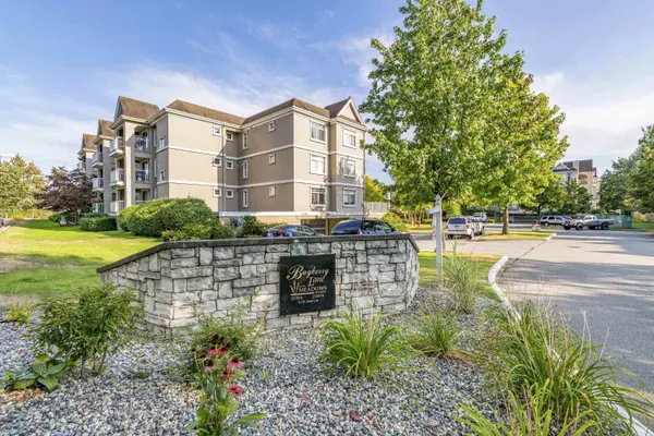 Langley, BC V3A 8M7,20894 57 AVE #116