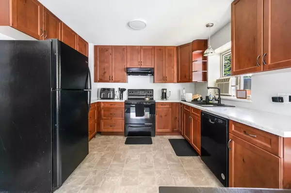 Maple Ridge, BC V2X 8E8,20835 Wicklund AVE