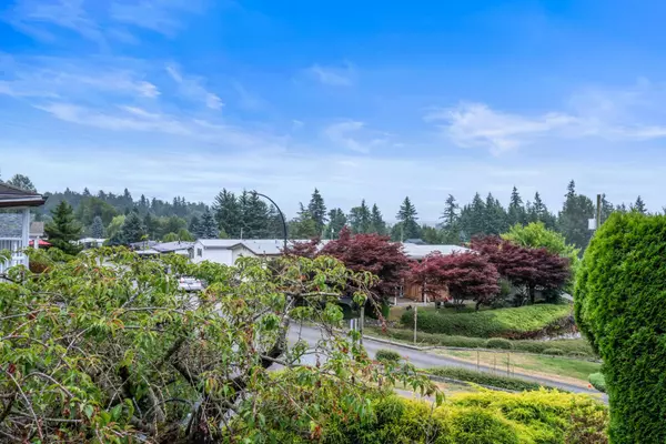 Langley, BC V0X 1A0,27111 0 AVE #37