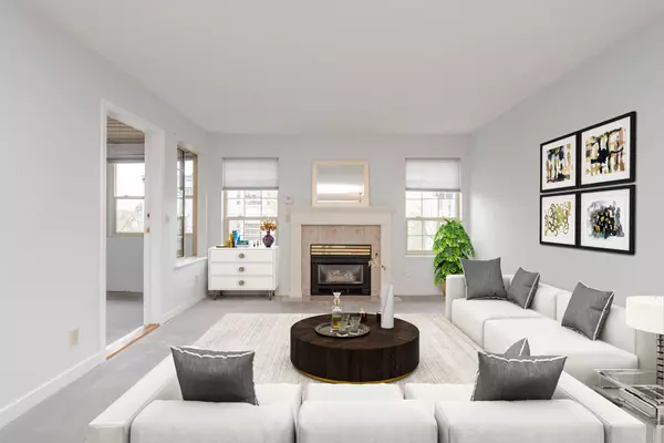 White Rock, BC V4B 4C3,1488 Merklin ST #304