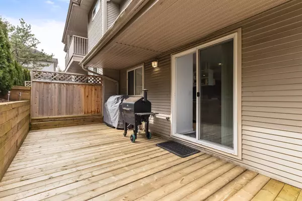 Chilliwack, BC V2R 5S5,5260 Goldspring PL #1401