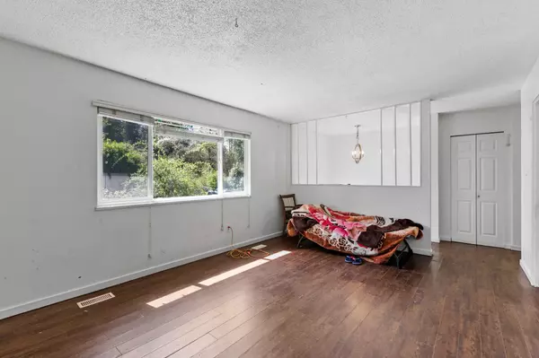 Surrey, BC V3V 3H1,12347 103a AVE