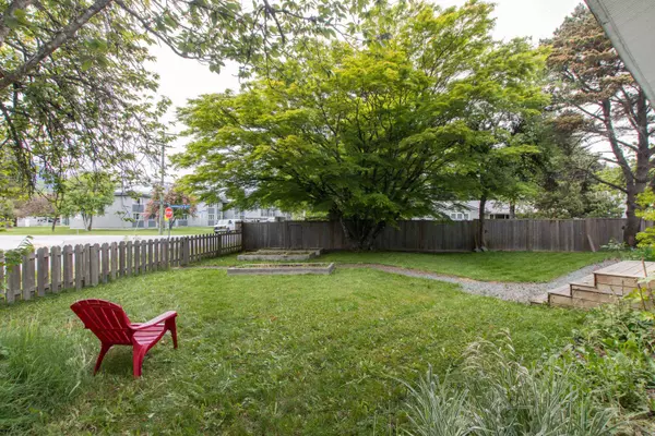 Squamish, BC V0N 1T0,1980 Garibaldi WAY