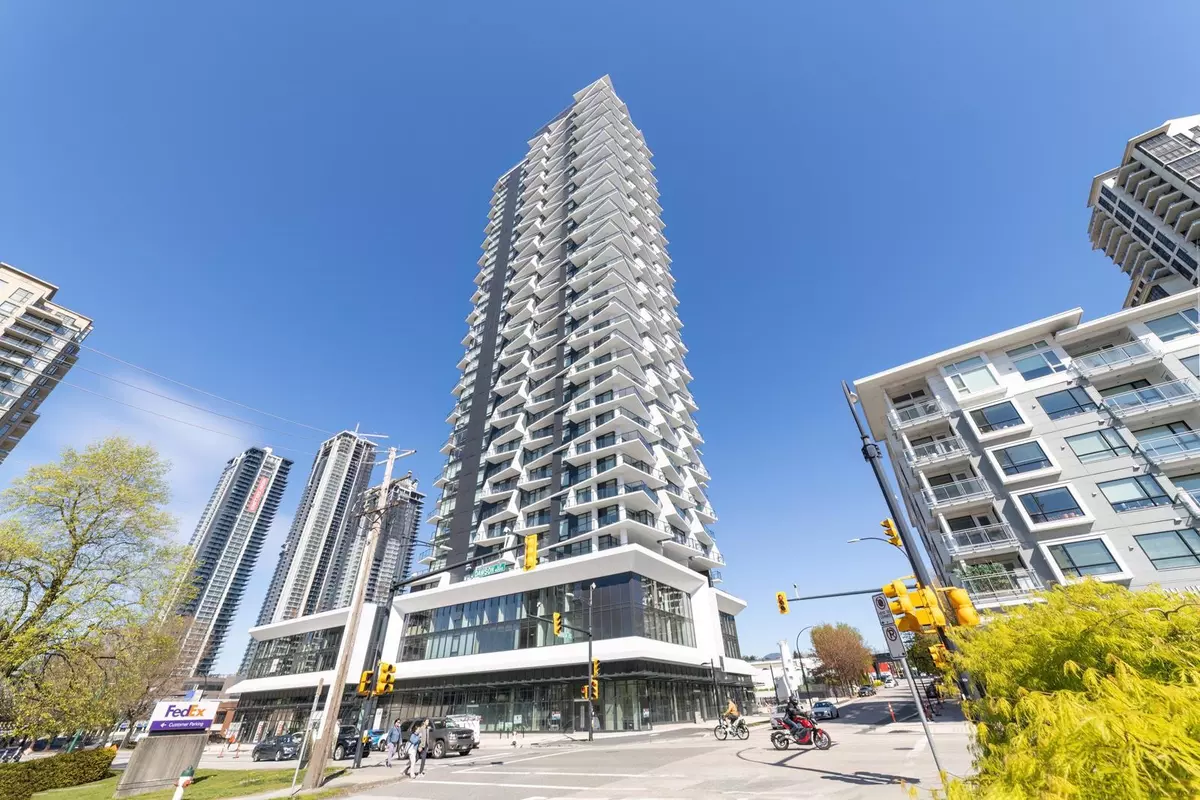 Burnaby, BC V5C 0N4,2181 Madison AVE #1709