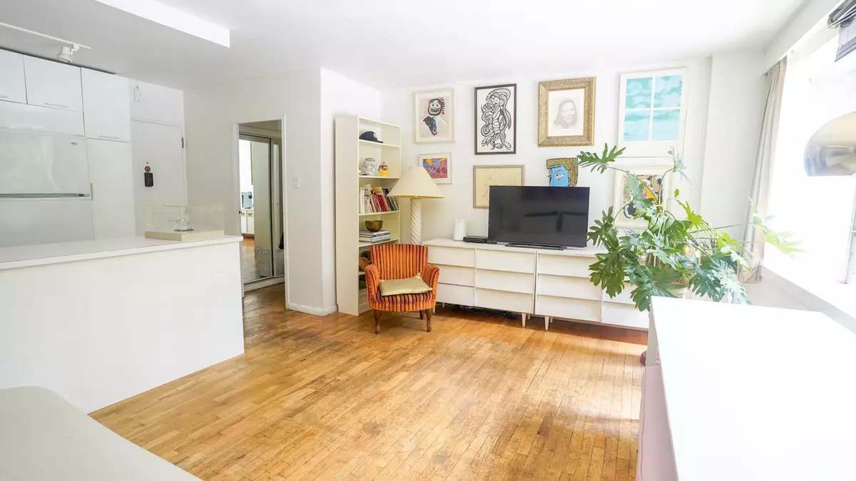 Vancouver, BC V6H 1S5,1445 Marpole AVE #313