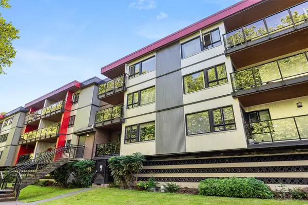 Richmond, BC V6X 1M6,11240 Daniels RD #310