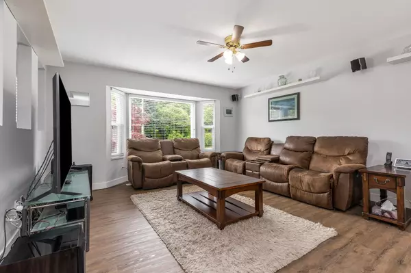 Mission, BC V2V 2N7,32456 14th AVE