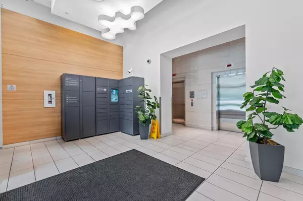 Vancouver, BC V5R 0G6,5470 Ormidale ST #807