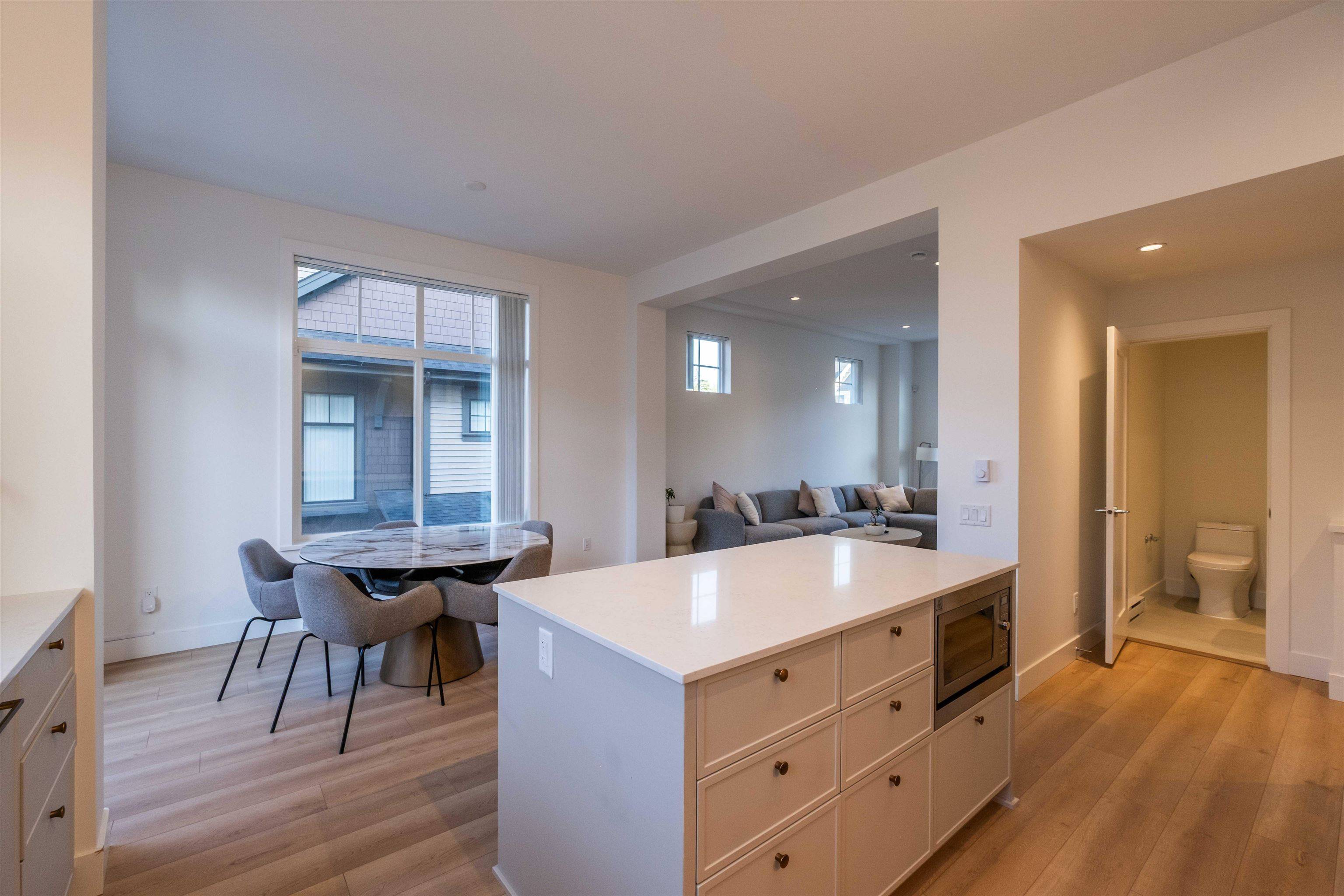 Surrey, BC V3X 0L1,14151 58a AVE #4