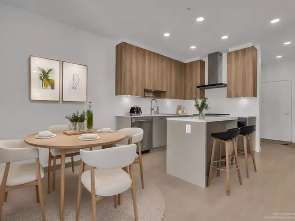 Burnaby, BC V3N 0H9,7599 15 ST #307