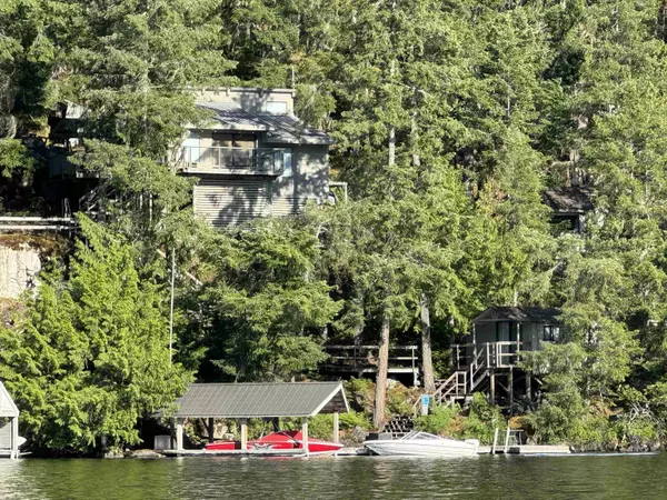 Pender Harbour, BC V0N 2H0,Lot 2 Sakinaw Lake