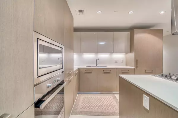 Richmond, BC V7C 0C3,6611 Pearson WAY #402