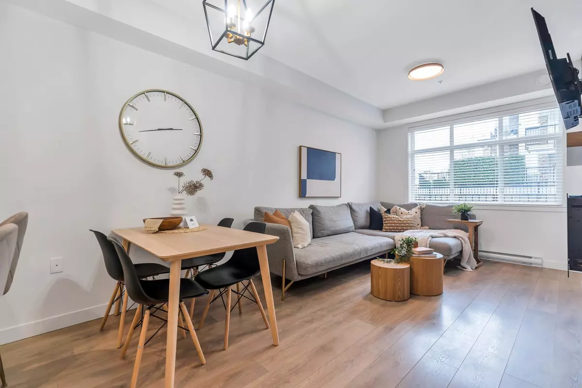 Langley, BC V3A 0N4,5415 Brydon CRES #102