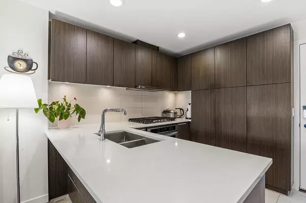 Vancouver, BC V6S 0G3,6033 Gray AVE #303