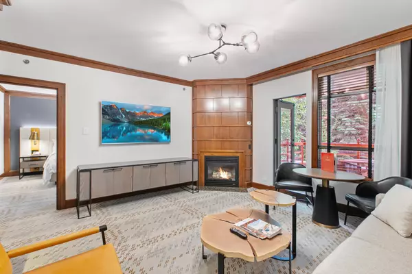 Whistler, BC V8E 0Y4,4591 Blackcomb WAY #319