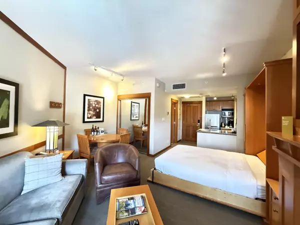 Whistler, BC V8E 1G6,4320 Sundial CRES #620