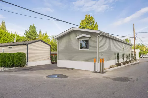 Langley, BC V2Z 1N2,24330 Fraser HWY #19