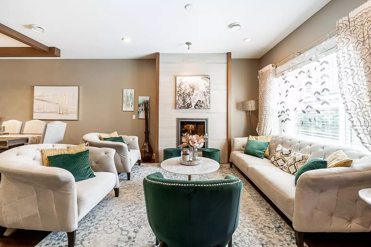 Surrey, BC V3Z 2J4,15988 32 AVE #7