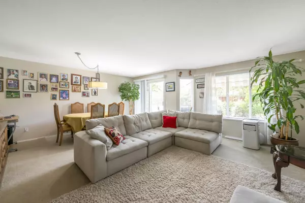 Surrey, BC V3W 0R8,13888 70 AVE #256