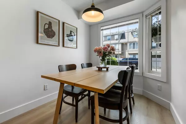 Chilliwack, BC V2P 5V9,8933 Broadway ST #2