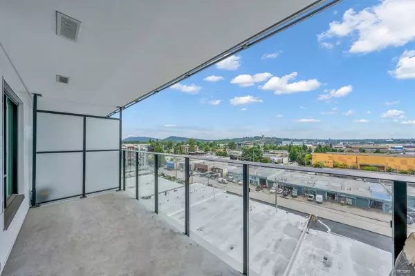 North Vancouver, BC V7J 0E2,1401 Hunter ST #804