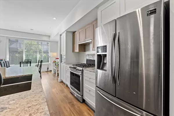 Delta, BC V4E 0A5,11188 72 AVE #25