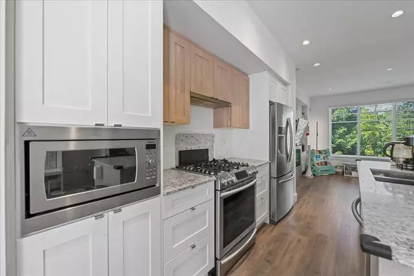 Delta, BC V4E 0A5,11188 72 AVE #25