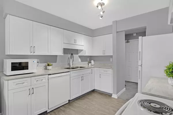 Abbotsford, BC V2S 6X3,2678 Mccallum RD #302