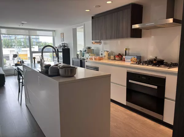 Richmond, BC V6Y 0L7,8133 Cook RD #428