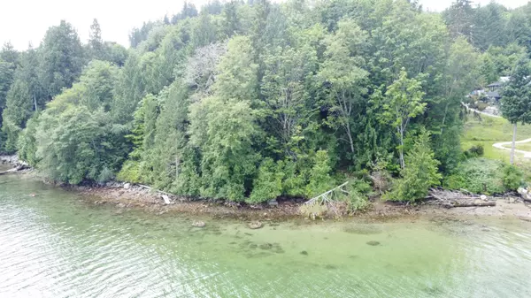 Sechelt, BC V7Z 0P8,6340 N Gale AVE