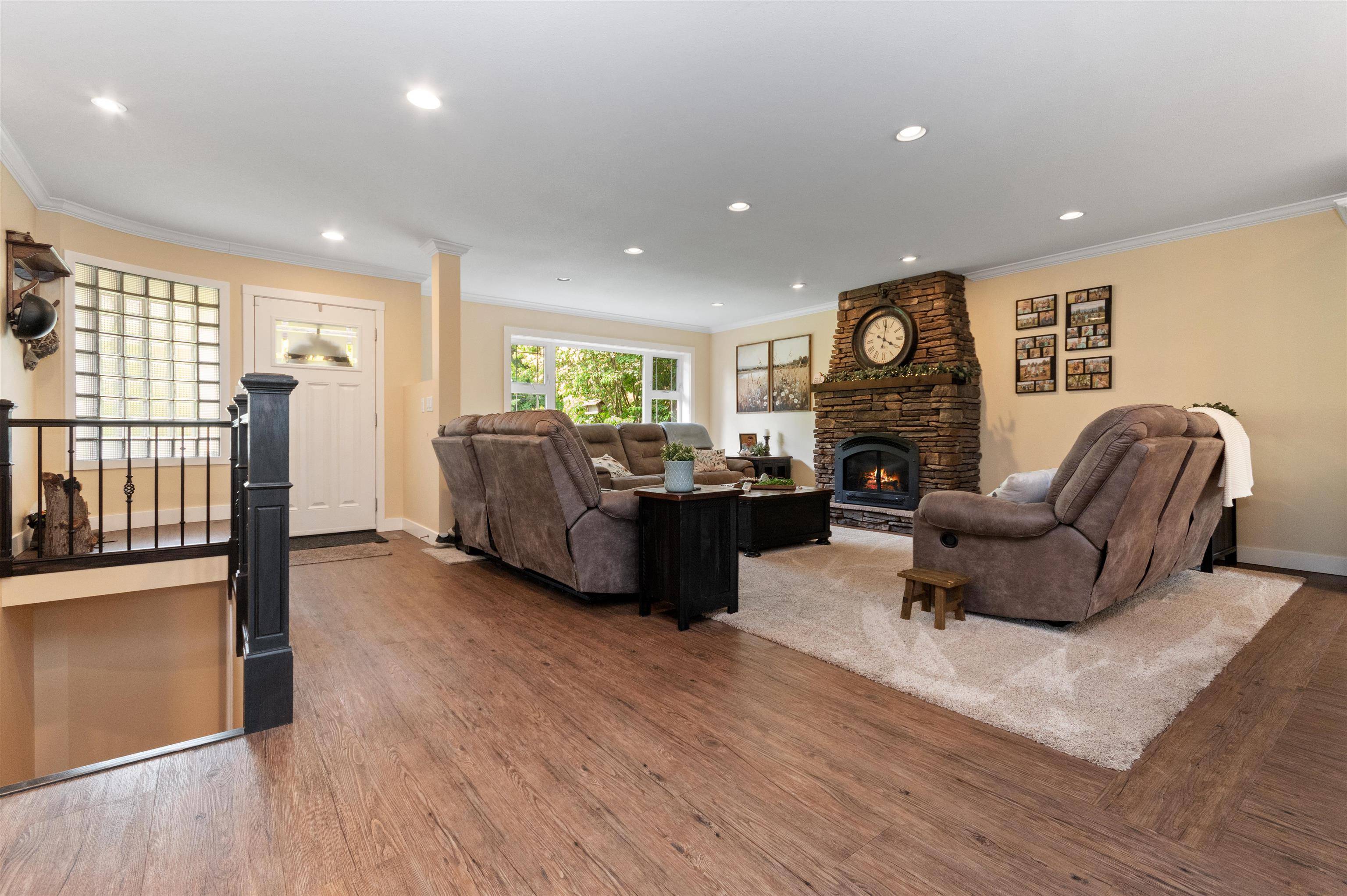 Rosedale, BC V0X 1X2,50590 Yale RD