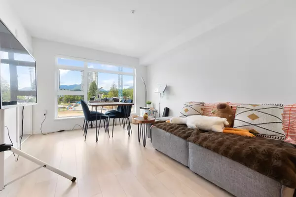 North Vancouver, BC V7J 1G6,1519 Crown ST #309