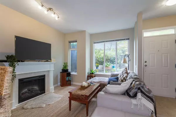 Burnaby, BC V5E 4P1,7000 21st AVE #108